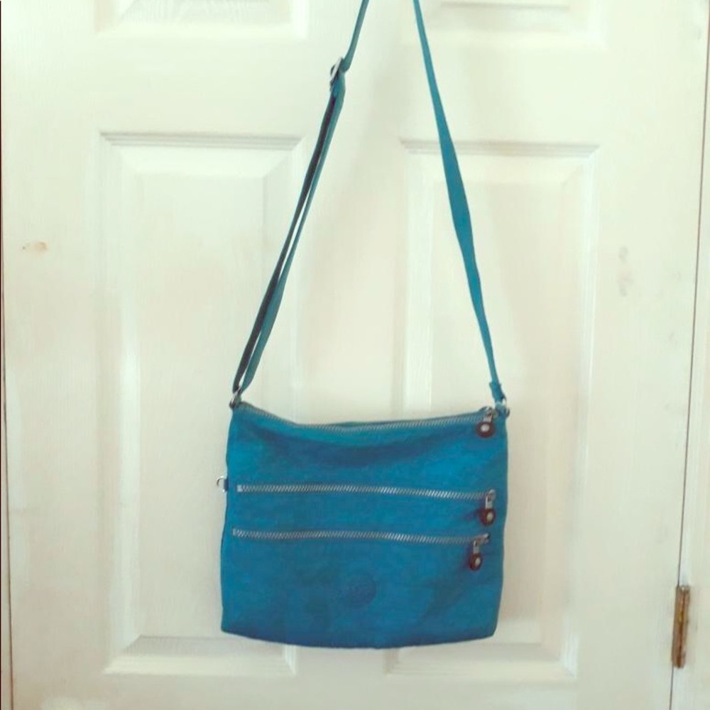 Kipling Purse Great Condition - image 1